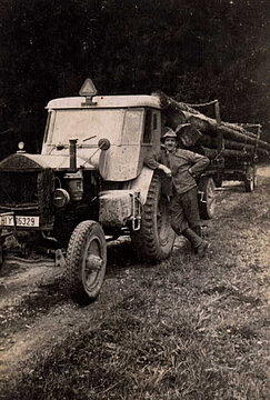 Traktor von Halder aus 1939 für den Langholztransport